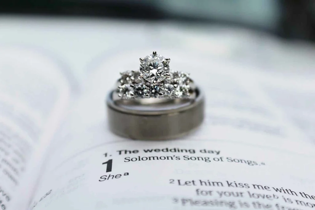 Clean white gold jewellery carefully and with delicate products