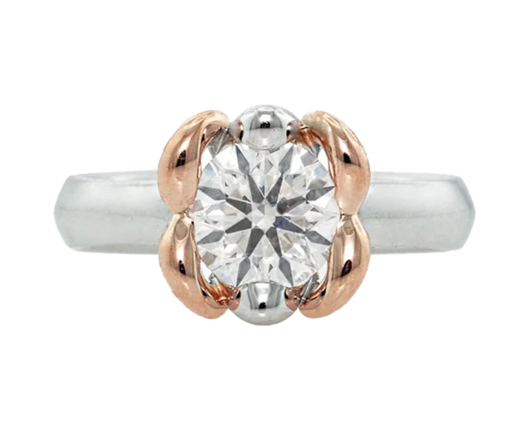 Two-tone engagement ring with a 1-carat central diamond