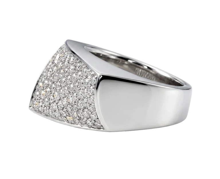 Side view of the white gold Pavé diamond ring