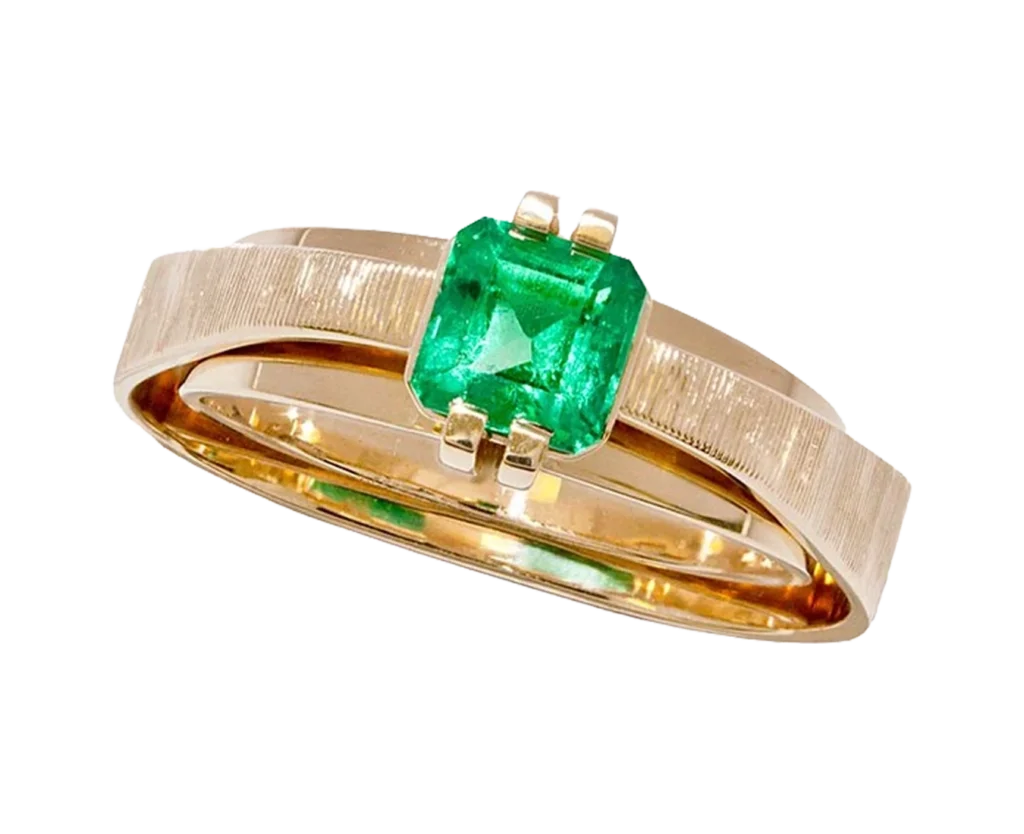 Anello in oro giallo con smeraldo Geometrie, vista frontale